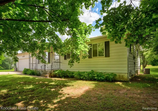Homes for sale in Millington, MI | 4585 Birch Run Rd, Millington, MI 48746 | MLS# 61004855