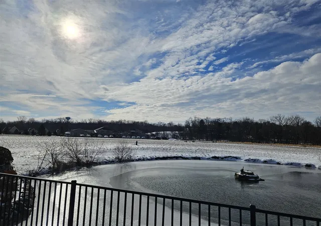 4th image of 56400 Village Center Cir, Mattawan, MI 49071 | MLS# 70522622