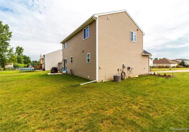 Photo 34 of Single family home for sale at 1205 Lancaster St, Lapeer, MI 48446 | MLS# 61001385 | Listing updated on 2026-07-07