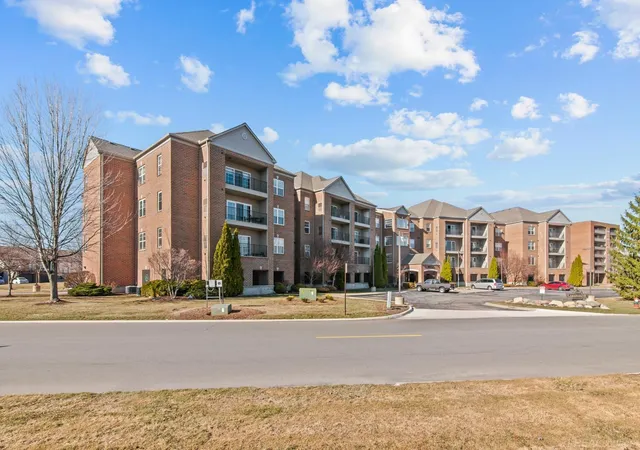 Photo 1 of Condo for sale at 2116 Country Clb Dr #9, Saint Clair Shores, MI 48082 | MLS# 50201832 | Listing updated on 2026-08-13