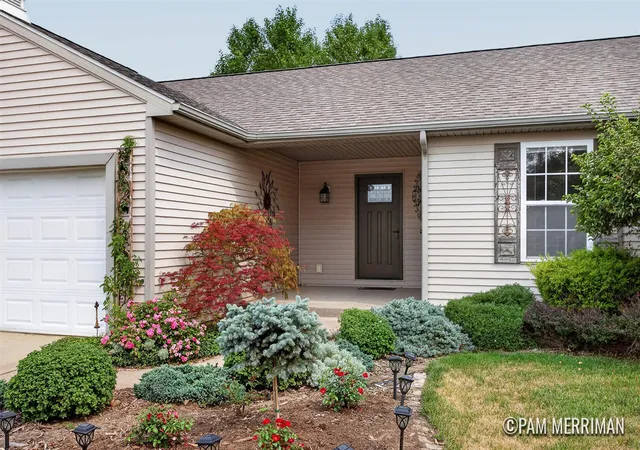 Photo 2 of Sale Pending at 2851 Nordic Ave, Kalamazoo, MI 49004 | MLS# 70551918 | Listing updated on 2026-08-30