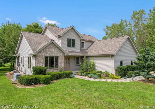 Photo 2 of Sale Pending at 12701 Capernall Rd, Carleton, MI 48117 9495 | MLS# 61024903 | Listing updated on 2026-09-03