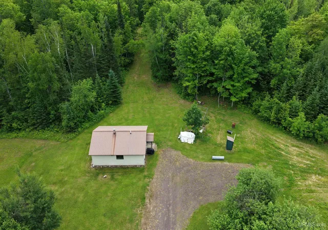Homes for sale in Bruce Crossing, MI | 13419 Gauthier Rd, Bruce Crossing, MI 49912 | MLS# 50212526