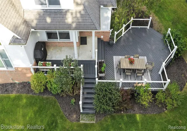 Photo 4 of Sale Pending at 6825 Cranville, Clarkston, MI 48348 4578 | MLS# 61025483 | Listing updated on 2026-09-08