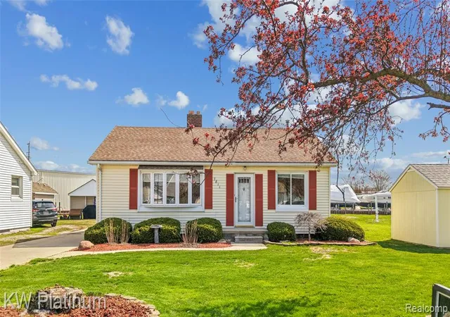2nd image of 7811 Alexandria Dr, Ira, MI 48023 | MLS# 60977148