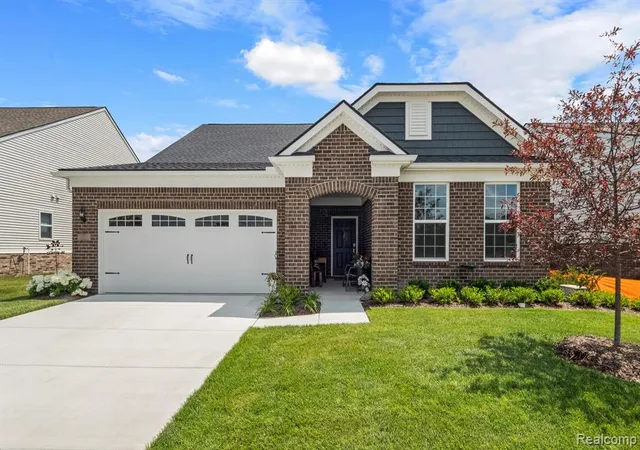 Photo 1 of Condo for sale at 5681 Lewiston Rd, Canton, MI 48188 | MLS# 60976301 | Listing updated on 2026-09-19
