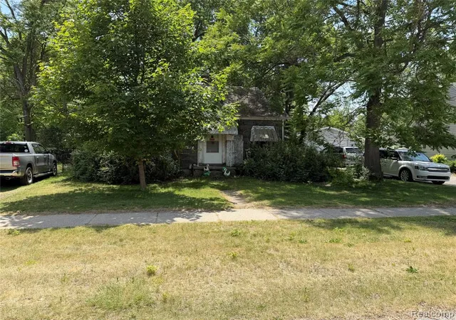 Homes for sale in Westland, MI | 35233 Sheridan St, Westland, MI 48185 | MLS# 61006432