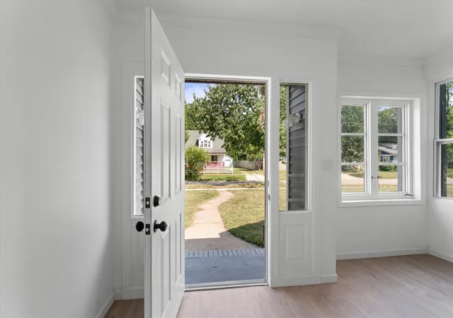 Photo 2 of Single family home for sale at 1118 Colfax Ave, Benton Harbor, MI 49022 | MLS# 70552133 | Listing updated on 2026-08-26