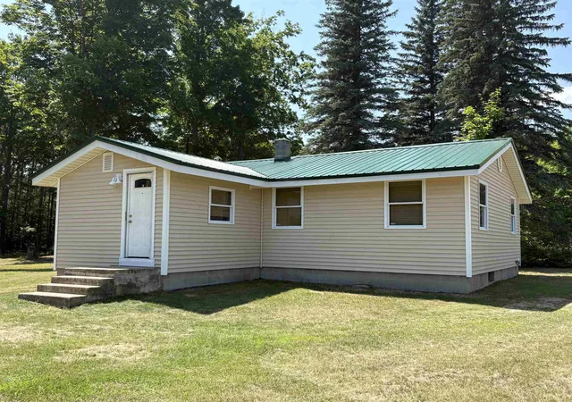 Homes for sale in Fife Lake, MI | 8655 Se Campbell Rd, Fife Lake, MI 49633 | MLS# 80069904