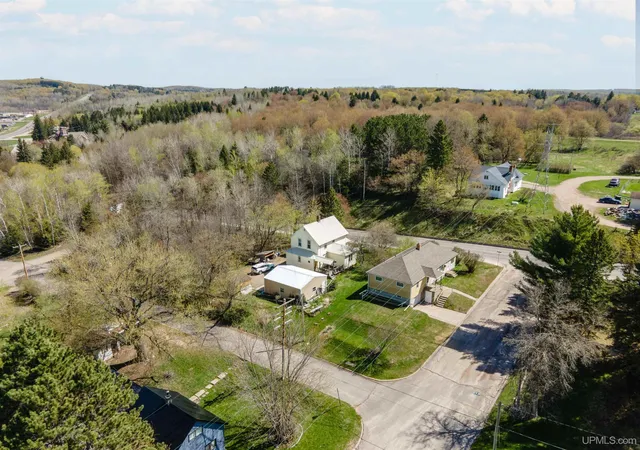 Homes for sale in Iron River, MI | 37 N Washington Ave, Iron River, MI 49935 | MLS# 50208927