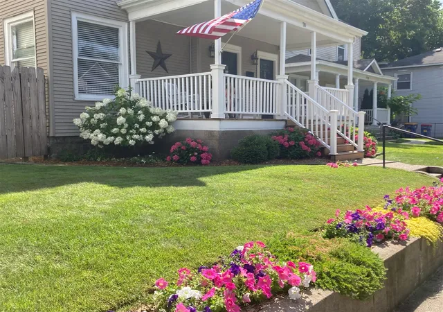 Photo 3 of Sale Pending at 730 Kellogg St, Grand Rapids, MI 49503 | MLS# 70533380 | Listing updated on 2026-05-31