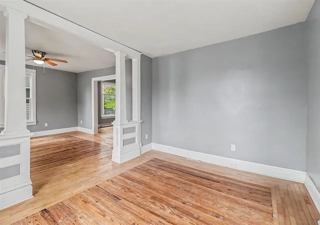 Photo 3 of Single family home for sale at 280 6th Avenue, Manistee, MI 49660 | MLS# 70532968 | Listing updated on 2026-08-29