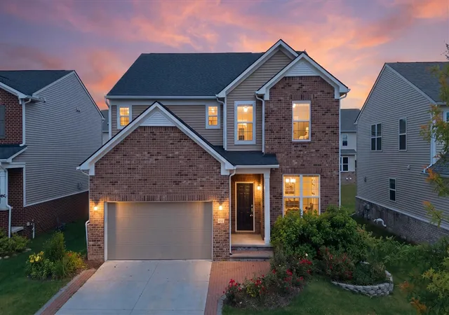 1st image of 552 Wishing Tree Ln, Ann Arbor, MI 48108 | MLS# 70542279