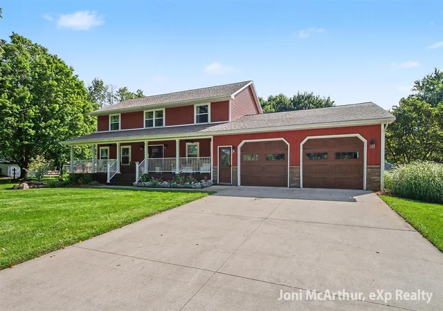 3rd image of 1562 W Ellis Ave, Belding, MI 48809 | MLS# 70553921