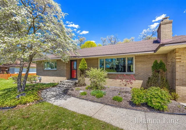 Photo 3 of Single family home for sale at 3160 Dorais Dr, Grand Rapids, MI 49525 | MLS# 70531562 | Listing updated on 2026-05-18