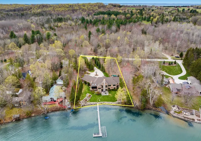 Homes for sale in Kewadin, MI | 1165 N West Torch Lake Dr, Kewadin, MI 49648 | MLS# 80067777
