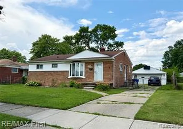 Homes for sale in Warren, MI | 23915 Romano St, Warren, MI 48091 | MLS# 61009964