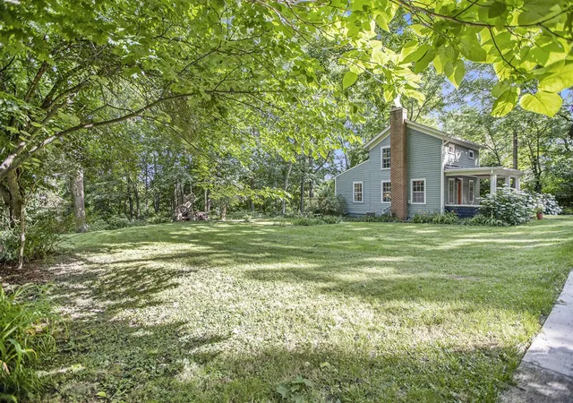 Homes for sale in Ann Arbor, MI | 1308 Traver Rd, Ann Arbor, MI 48105 | MLS# 70524227