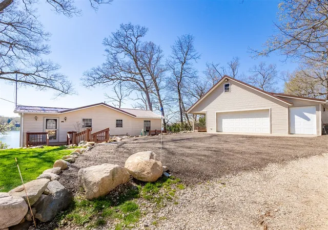 Homes for sale in Plainwell, MI | 11915 Lakeway St, Plainwell, MI 49080 | MLS# 70527798