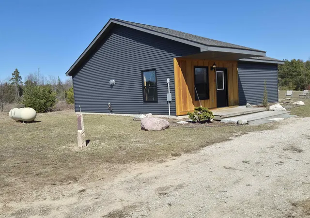 Homes for sale in Rapid City, MI | 6704 Rapid City Road Nw, Rapid City, MI 49676 | MLS# 80066826