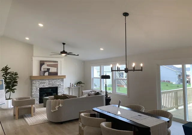 5th image of 12570 Riverton Rd, Grand Haven, MI 49417 | MLS# 70531274