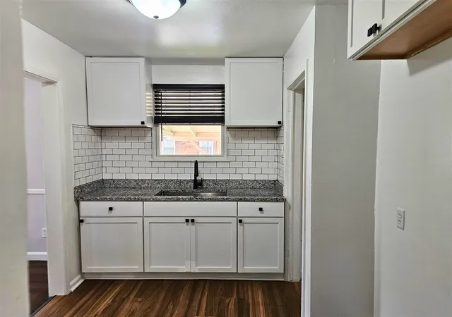 5th image of 19161 Ardmore St, Detroit, MI 48235 | MLS# 70528445