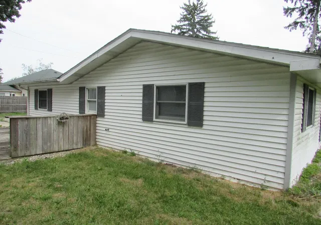 4th image of 2905 W Burt Rd, Montrose, MI 48457 | MLS# 50195577