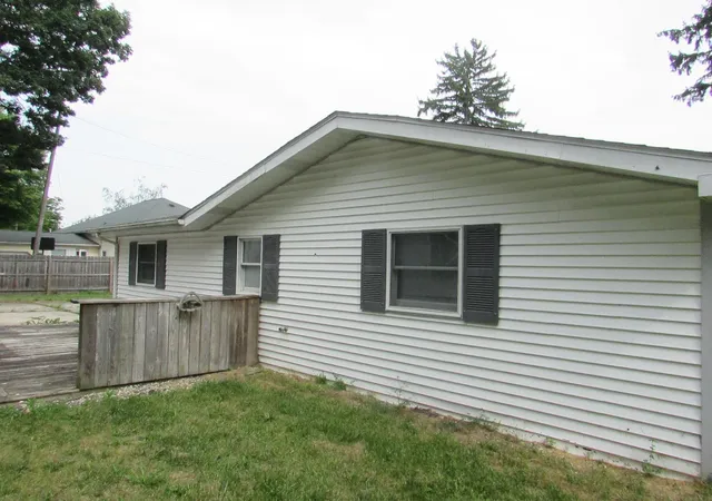 5th image of 2905 W Burt Rd, Montrose, MI 48457 | MLS# 50195577