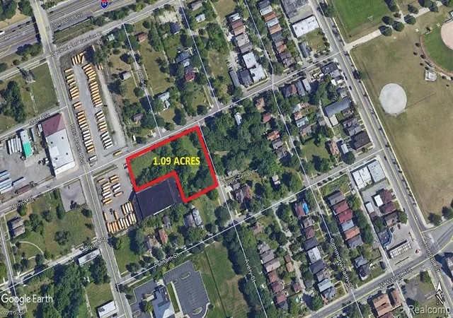 Photo 1 of Sale Pending at 1727 Merrick Ave, Detroit, MI 48208 | MLS# 30782066 | Listing updated on 2025-06-30