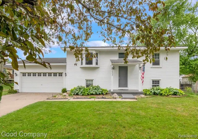 2nd image of 403 Donna Dr, Clinton, MI 49236 9637 | MLS# 61001606