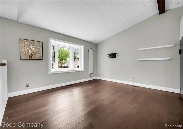 4th image of 403 Donna Dr, Clinton, MI 49236 9637 | MLS# 61001606
