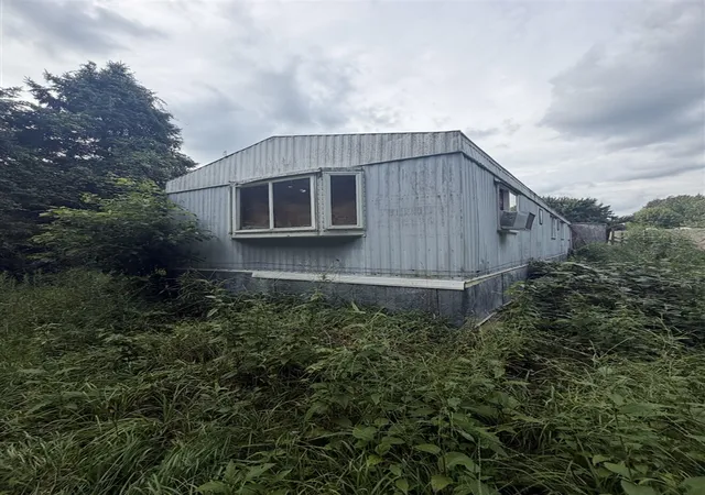1st image of 25306 Mckenzie St, Dowagiac, MI 49047 | MLS# 70553855
