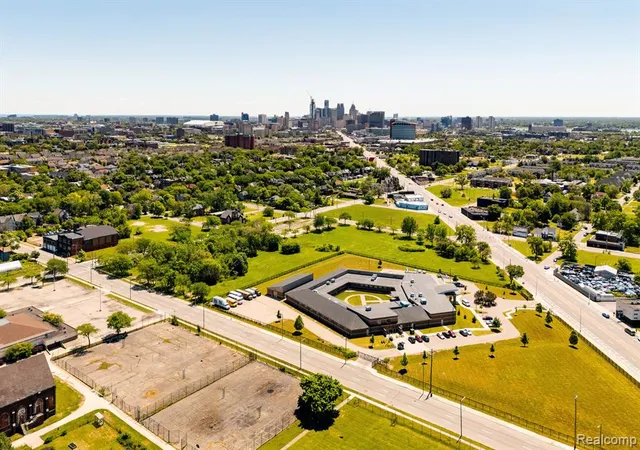 Photo 2 of Land for sale at 4438 Grand River, Detroit, MI 48208 | MLS# 60329593 | Listing updated on 2025-10-24