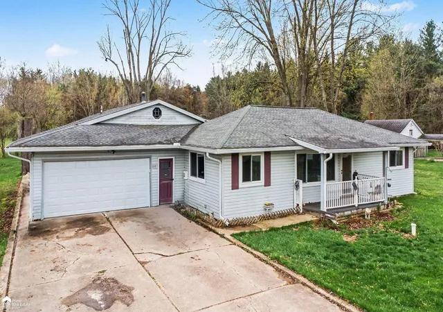 Homes for sale in Montrose, MI | 10187 Dodge Rd, Montrose, MI 48457 | MLS# 50204974