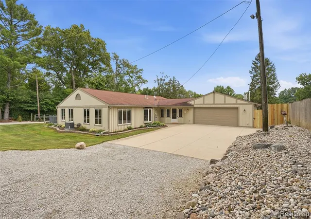 2nd image of 10286 7 Mile Rd, Northville, MI 48167 | MLS# 61021565