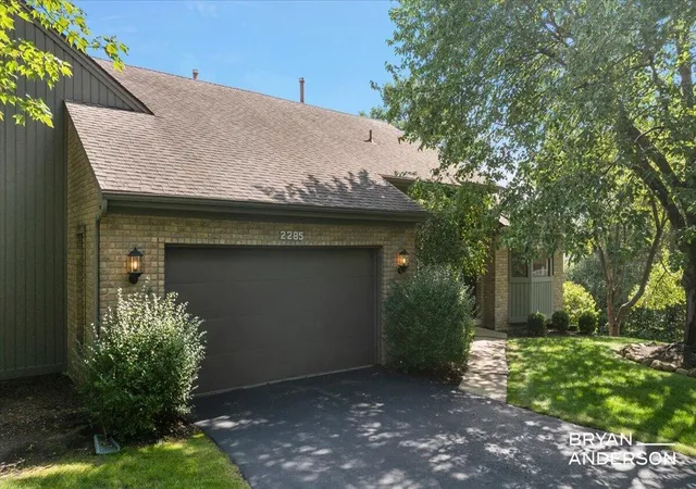 Photo 4 of Sale Pending at 2285 Mourning Dove Ct, Grand Rapids, MI 49546 | MLS# 70554830 | Listing updated on 2026-09-03