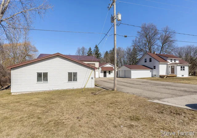 Homes for sale in Cedar Lake, MI | 5423 E Hc Edmore Rd, Cedar Lake, MI 48829 | MLS# 70518689