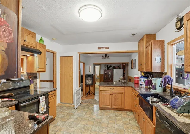 Homes for sale in Twin Lake, MI | 1714 Linnard Rd, Twin Lake, MI 49457 | MLS# 70520881