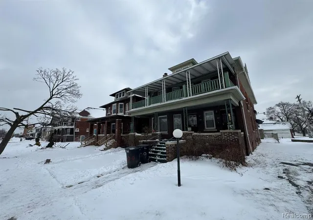 1st image of 909/907 W Euclid St, Detroit, MI 48202 | MLS# 60966641