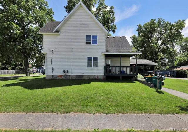 Homes for sale in Durand, MI | 105 N Scougle St, Durand, MI 48429 | MLS# 61005914