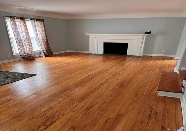 5th image of 5797 E Outer Dr, Detroit, MI 48234 | MLS# 60990282