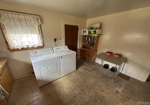 5th image of 25417 Elm St, Calumet, MI 49913 | MLS# 50184047