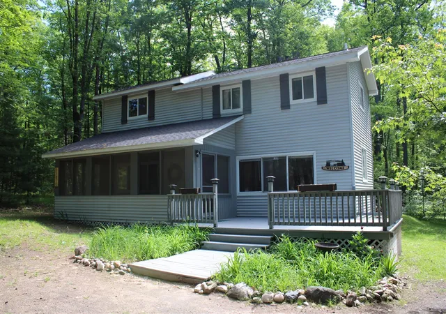 1st image of 11870 Bayer Rd, Roscommon, MI 48653 | MLS# 70541573