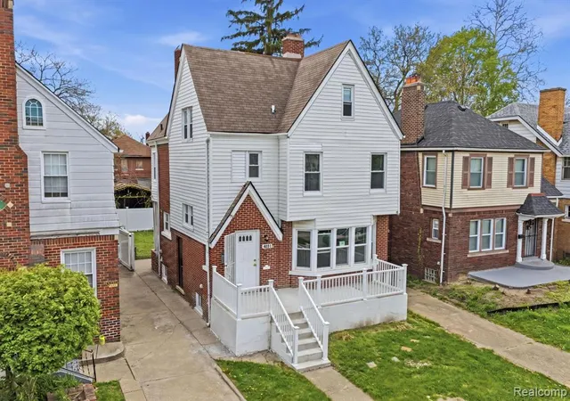 Photo 3 of Single family home for sale at 4031 Pasadena St, Detroit, MI 48238 2631 | MLS# 61024559 | Listing updated on 2026-09-21