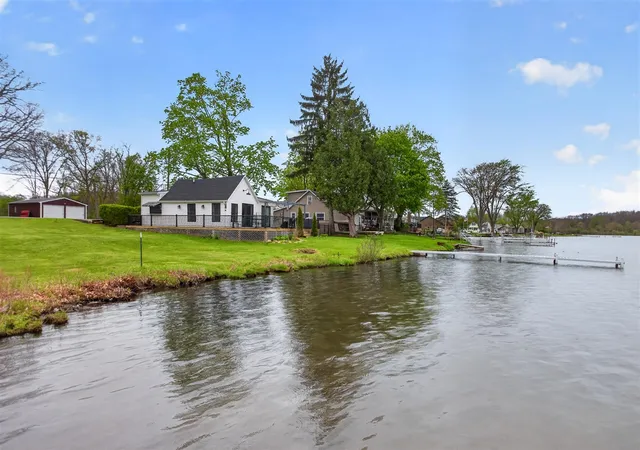 3rd image of 622 Swains Lake Dr, Concord, MI 49237 | MLS# 70528962