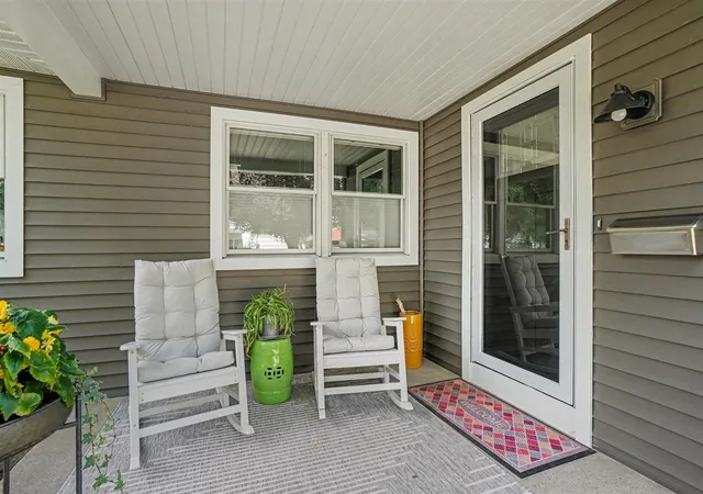 Photo 5 of Sale Pending at 34 E 30Th St, Holland, MI 49423 | MLS# 70555120 | Listing updated on 2026-08-30