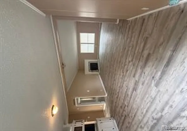 5th image of 43505 Charlemagne Ave, Sterling Heights, MI 48314 | MLS# 61007173