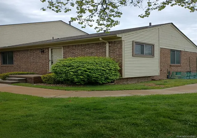 Photo 1 of Condominium at 48600 Sugarbush Rd, Chesterfield, MI 48047 | MLS# 60997512 | | Sold on 2026-06-19
