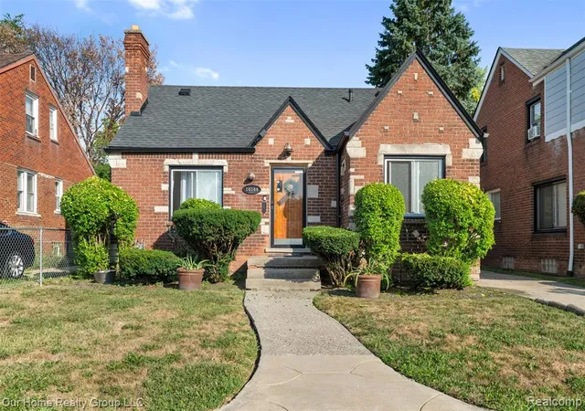 1st image of 10144 Beaconsfield St, Detroit, MI 48224 | MLS# 61023219