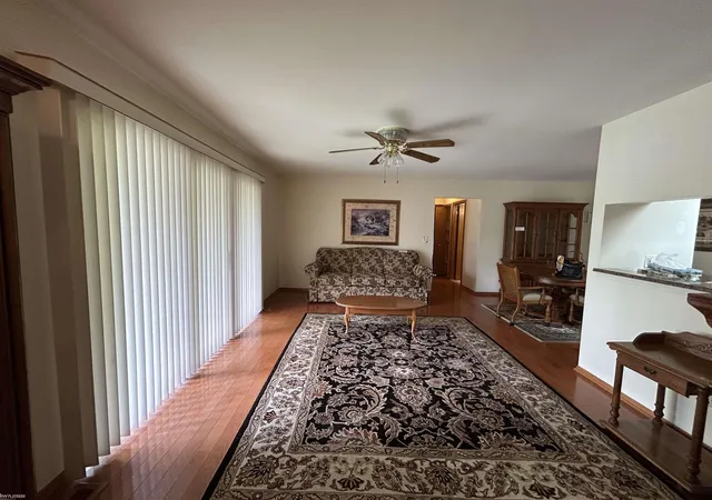 Photo 2 of Sale Pending at 49320 Sheridan Ct, Shelby Township, MI 48315 | MLS# 50219295 | Listing updated on 2026-08-25